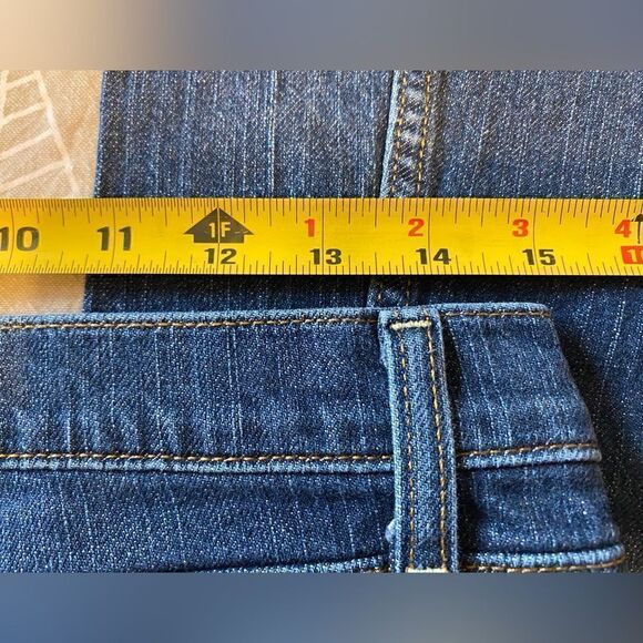 MOSSIMO Flare Jeans, size 7. (J52) - Picture 4 of 7